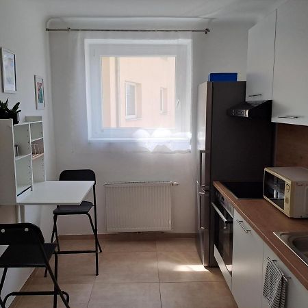 Pal'S Favoriten Apartment Вена Экстерьер фото