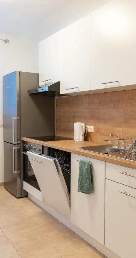 Pal'S Favoriten Apartment Вена Экстерьер фото