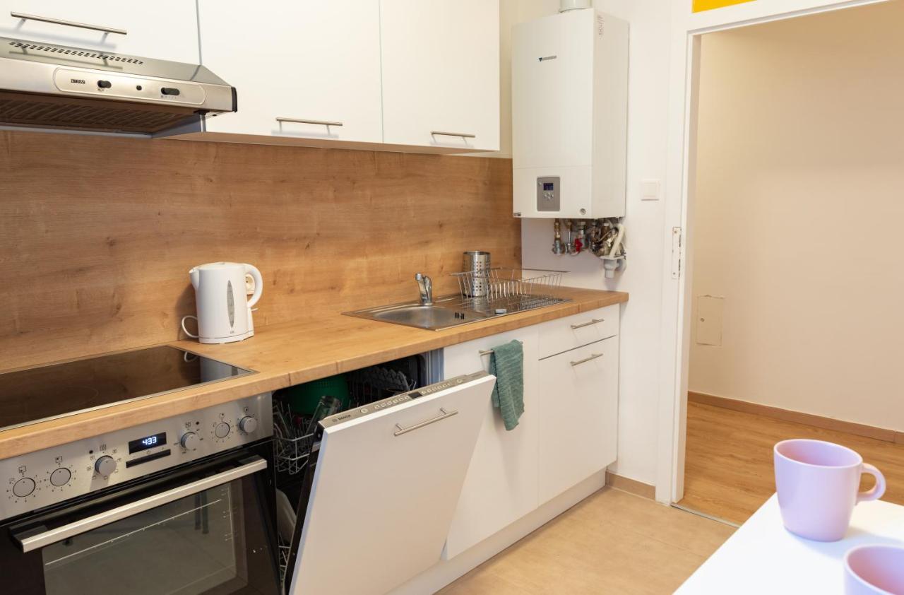 Pal'S Favoriten Apartment Вена Экстерьер фото